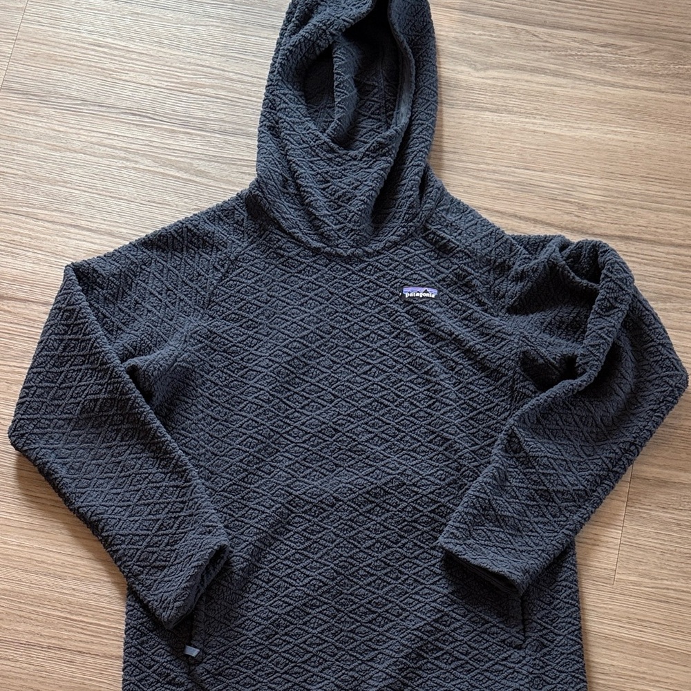 Patagonia quilted fleece pullover